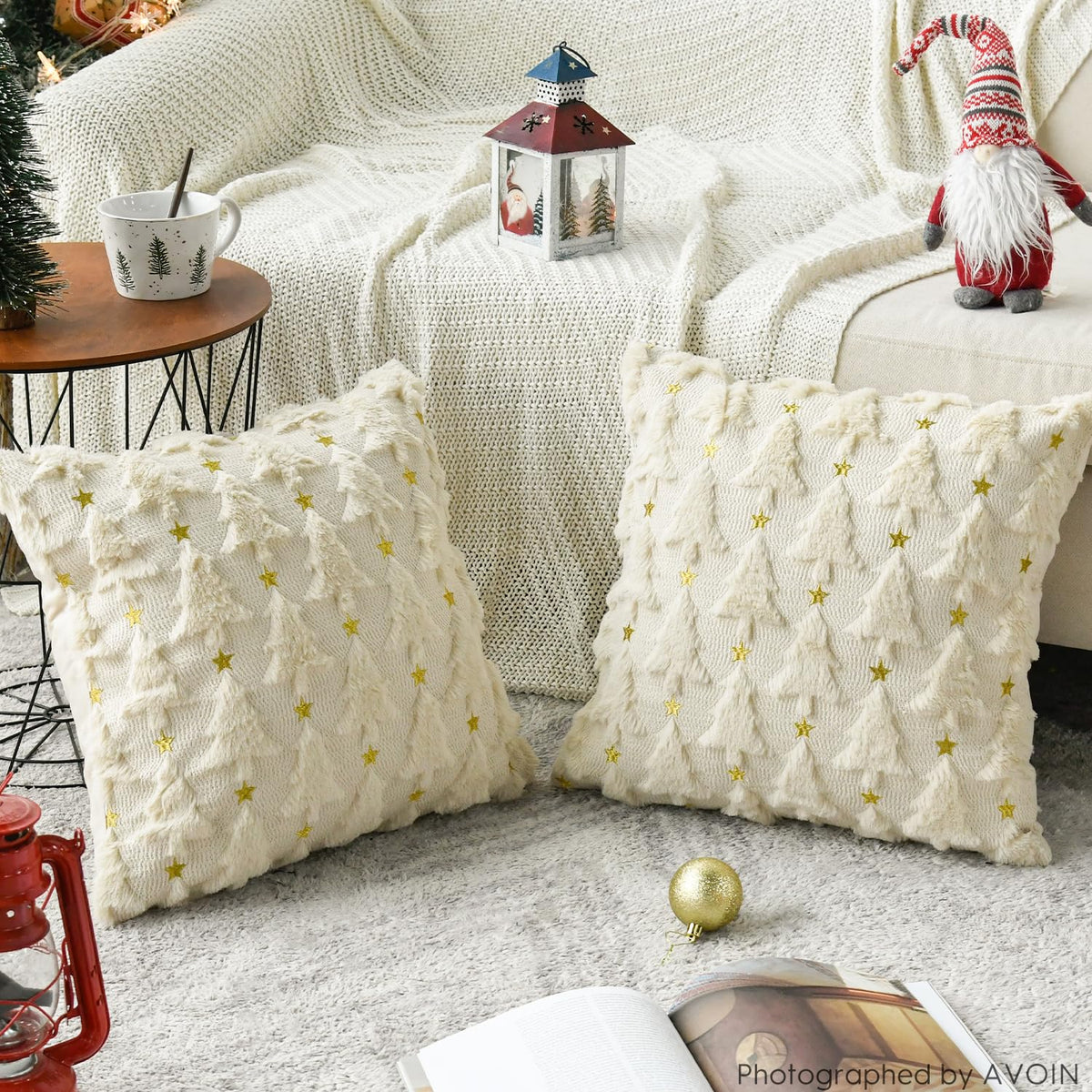 AVOIN colorlife Christmas Tree Star Beige Throw Pillow Cover Set of 2, 18 x 18 Inch Soft Plush Faux Fur Jacquard Festivals Winter Cushion Case Decoration for Sofa Couch