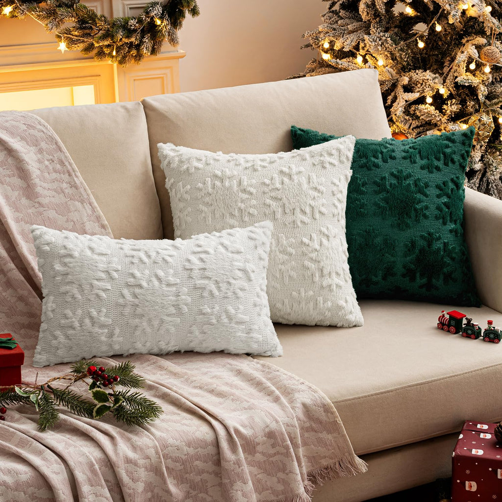 MIULEE Christmas Snowflake Decorative Throw Pillow Covers Set of 2,Soft Fluffy Faux Wool Winter Holiday Couch Pillows for Farmhouse Boho Home Decor Sofa Bed Porch Living Room 20x20 Inch Green