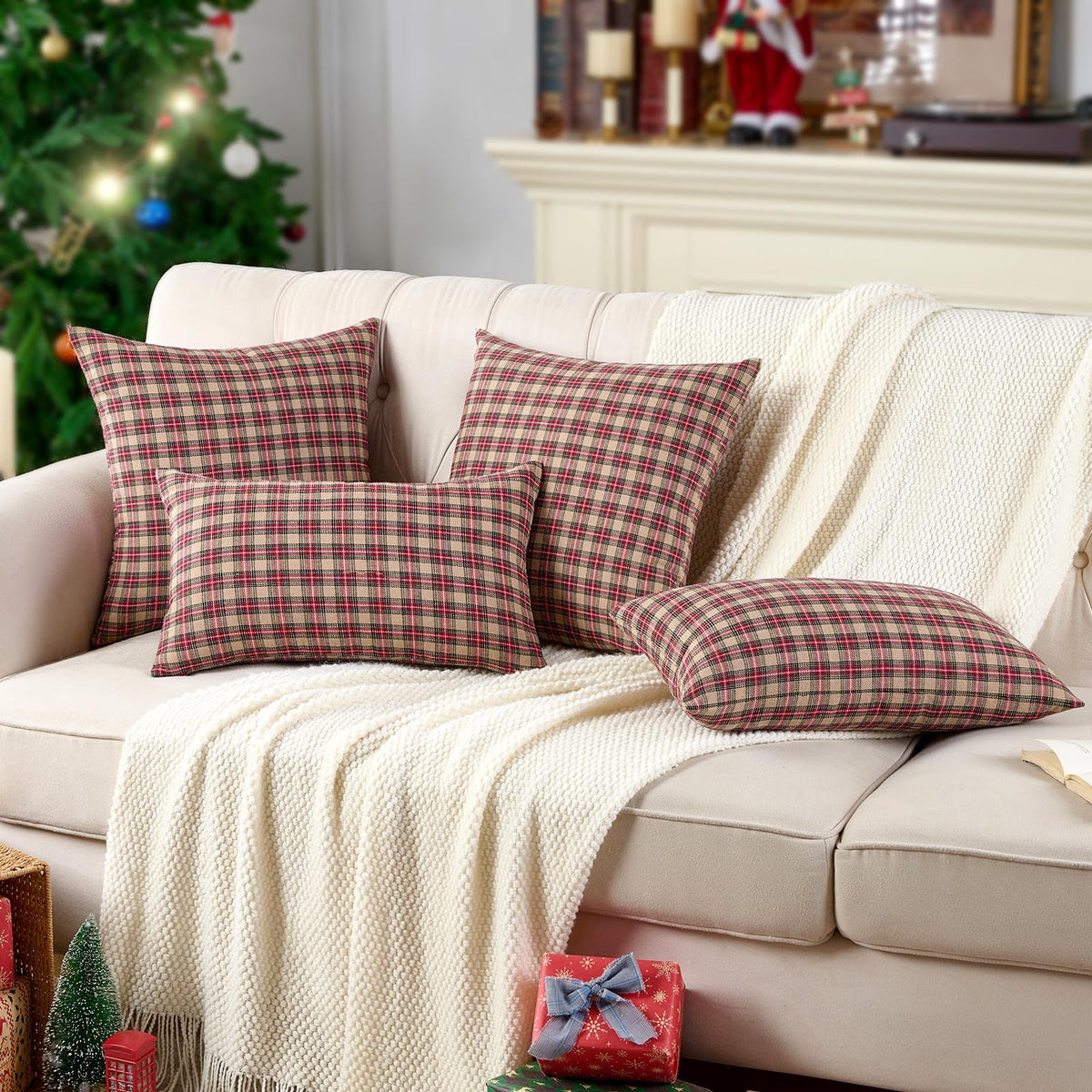 Vintage Brown Tartan Plaid Christmas Decorative Throw Pillow Covers 18x18 Set of 2, Primitive Christmas Decor Buffalo Plaid Pillows 18 x 18 Inch for Couch Bed, Rustic Farmhouse Xmas Decorations